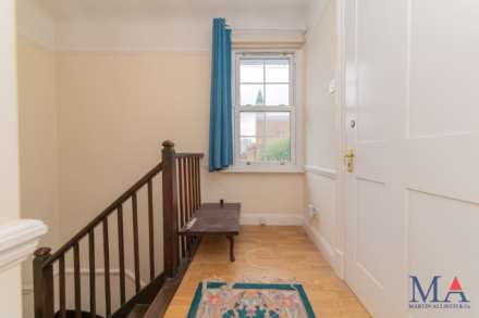 Shenley Road, Borehamwood, Image 11