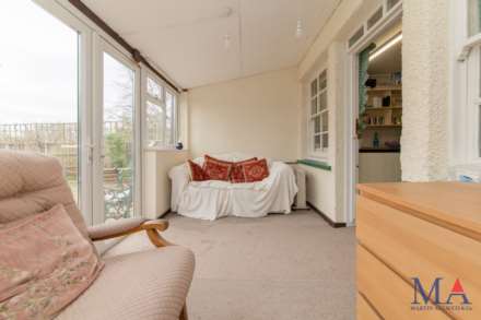 Shenley Road, Borehamwood, Image 34