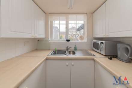 Shenley Road, Borehamwood, Image 41