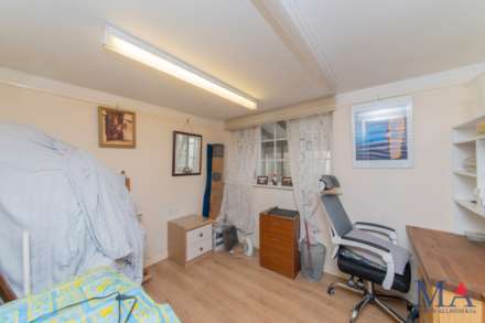 Shenley Road, Borehamwood, Image 42