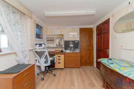 Shenley Road, Borehamwood, Image 43