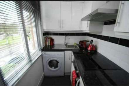 Durban Road West, Watford, Image 10