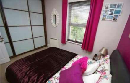 Durban Road West, Watford, Image 8