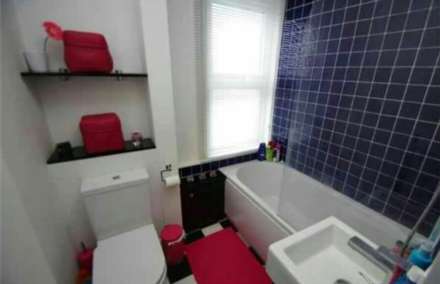 Durban Road West, Watford, Image 9