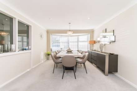 Cavendish Crescent, Elstree, Image 7
