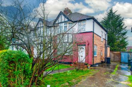 Property For Sale Cranmer Road, Edgware