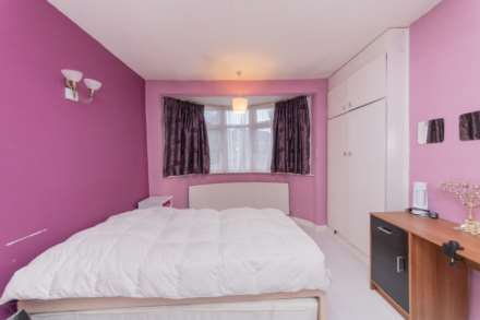 Cranmer Road, Edgware, Image 10
