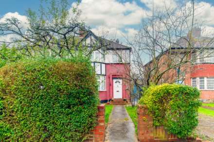 Cranmer Road, Edgware, Image 15