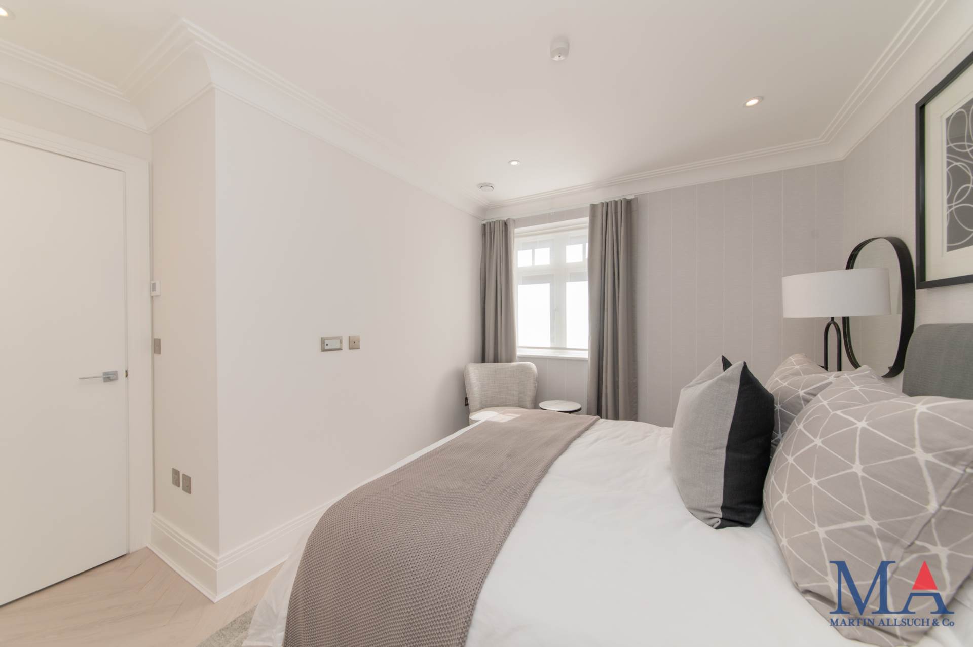 Annabel Court, Golders Green, Image 17