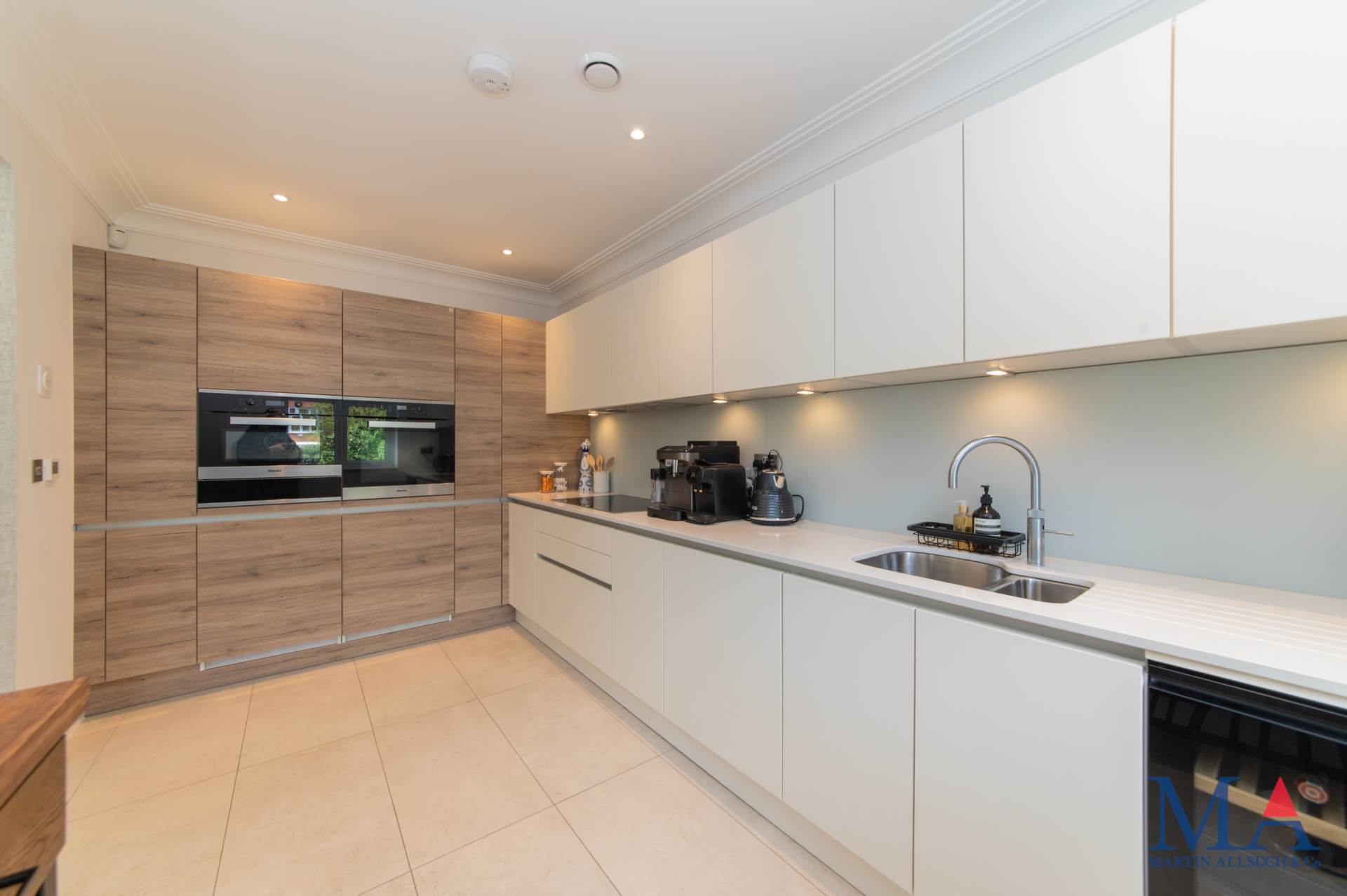 Annabel Court, Golders Green, Image 8