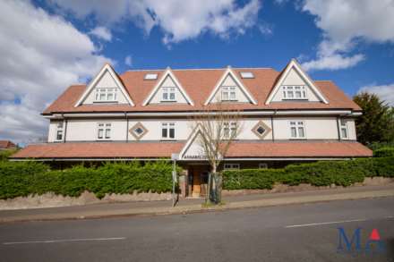 2 Bedroom Flat, Annabel Court, Golders Green