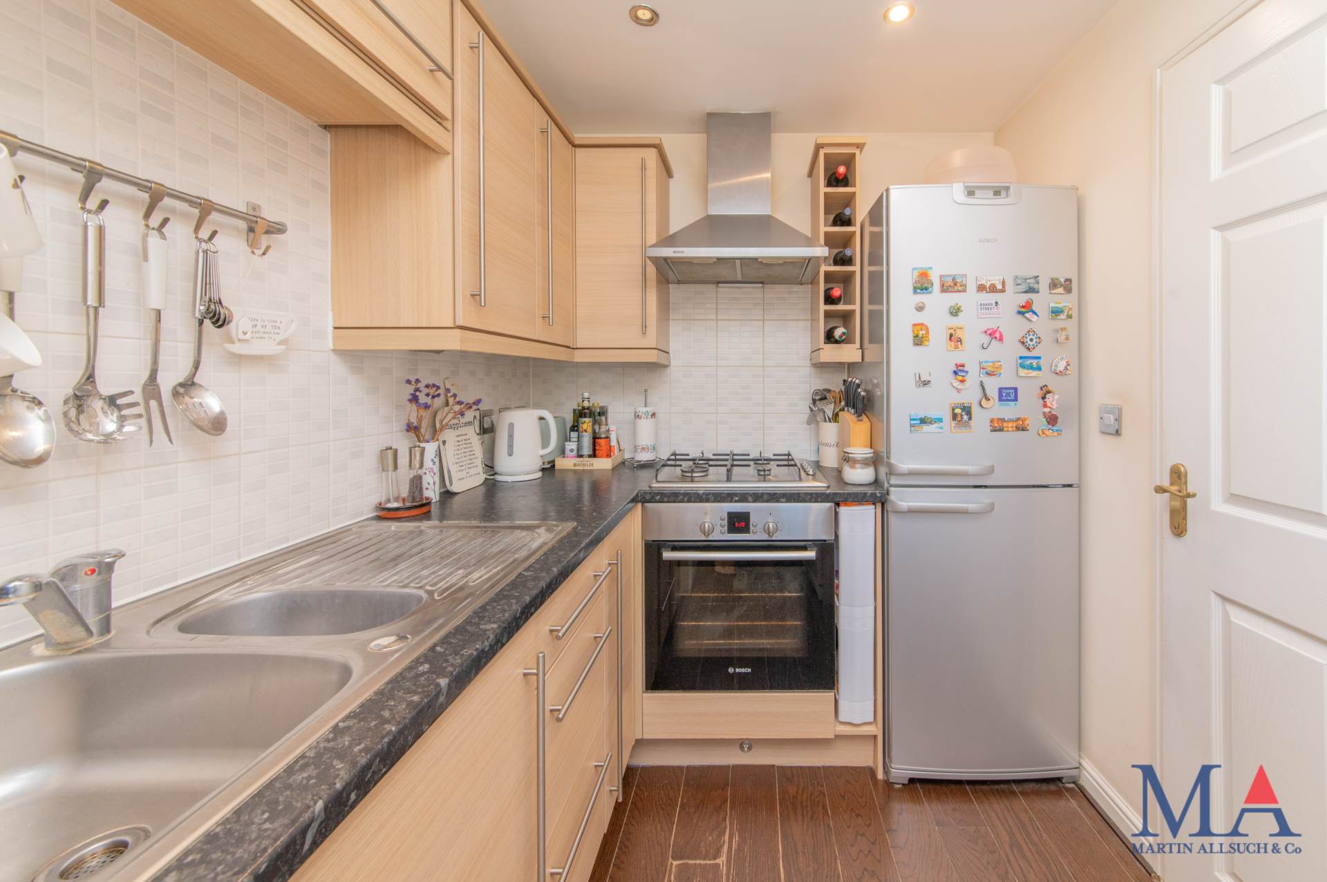 Whitehall Close, Borehamwood, Image 5