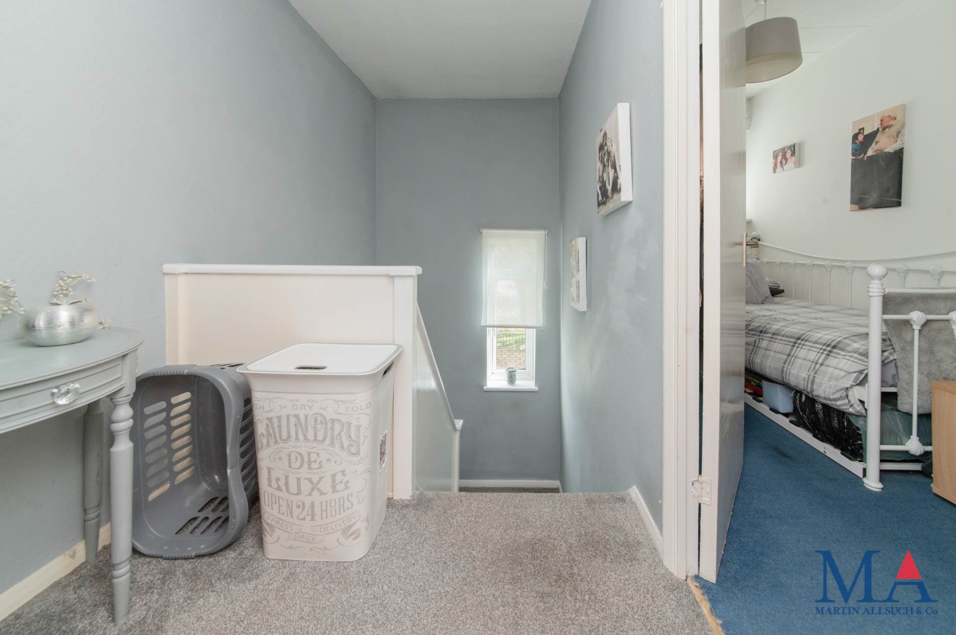 Aycliffe Road, Borehamwood, Image 9