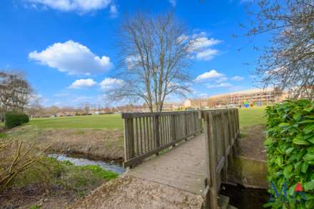 Aycliffe Road, Borehamwood, Image 19