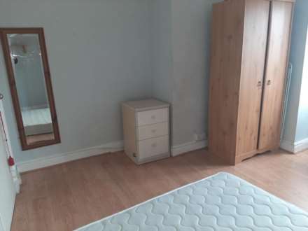 Church Road, Hendon, Image 10