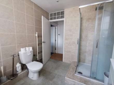 Church Road, Hendon, Image 14