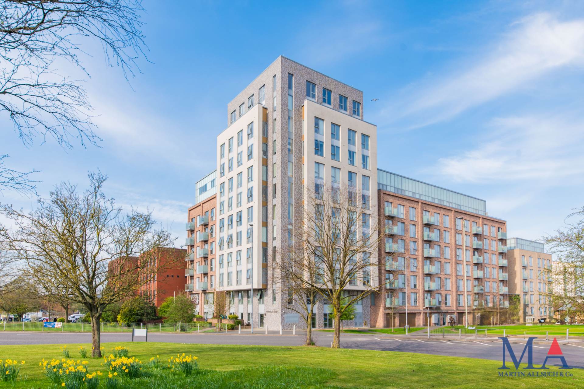 Brook Road, Borehamwood, Image 1