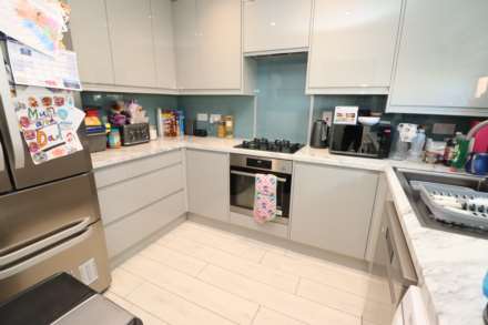 Coleridge Way, Borehamwood, Image 17