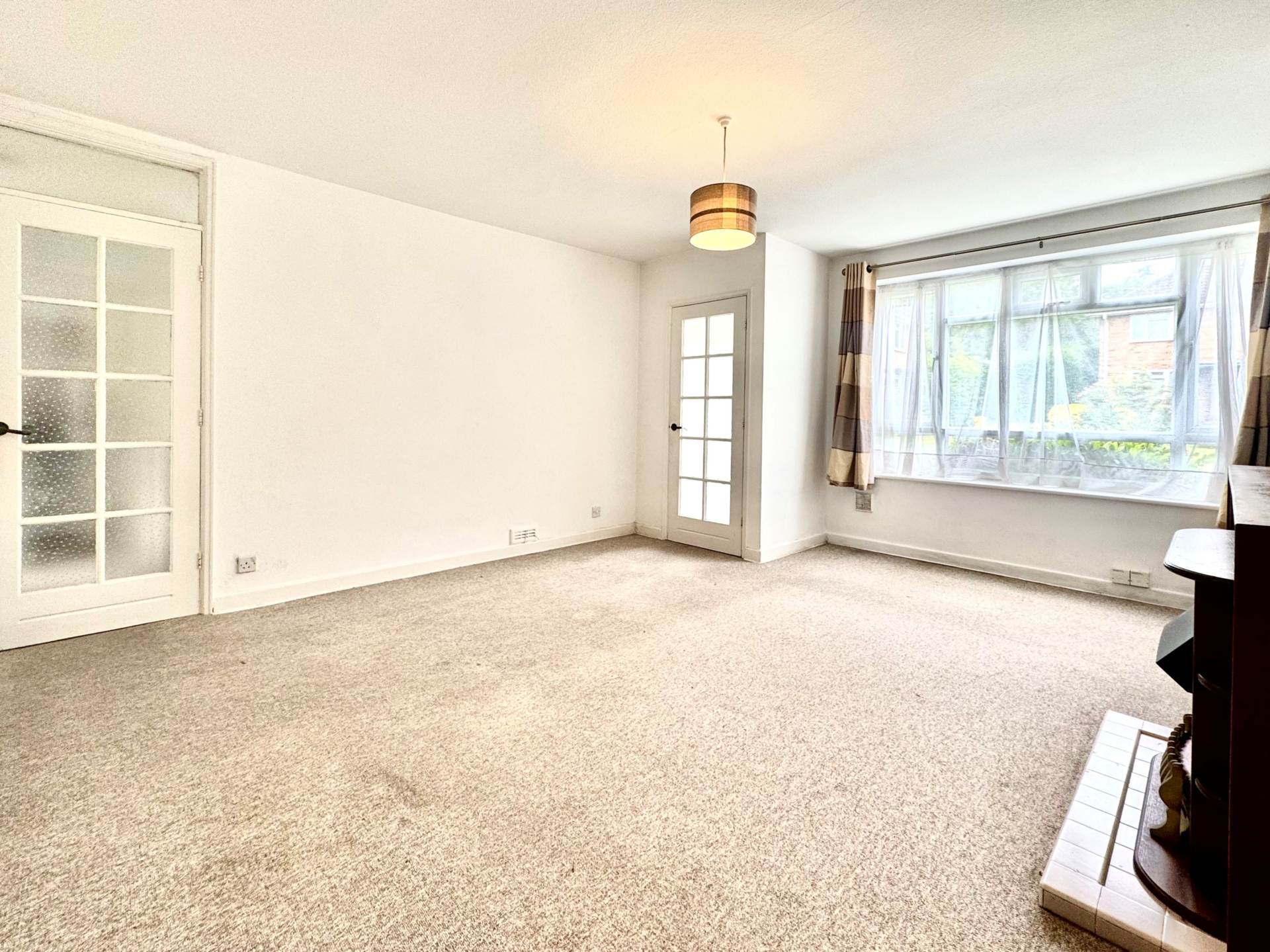 Fir Tree Court, Elstree, Image 3