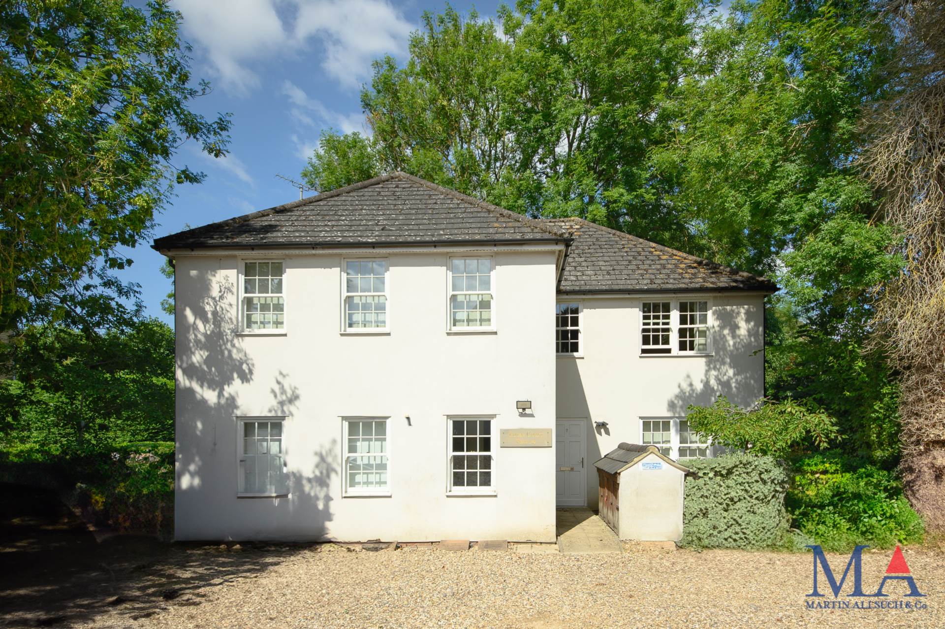Romeland, Elstree, Image 1