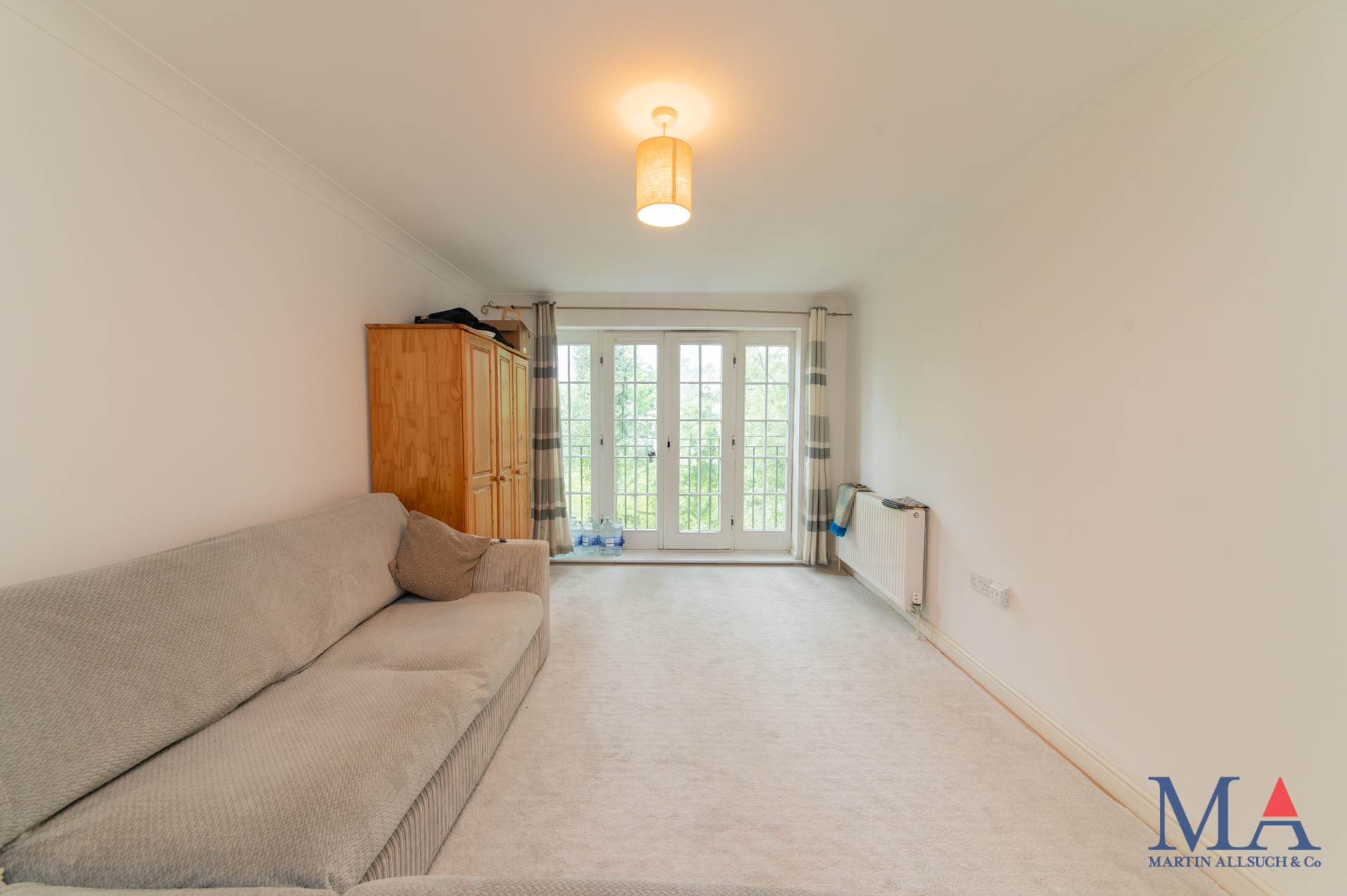Romeland, Elstree, Image 3