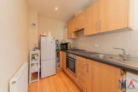 Romeland, Elstree, Image 6