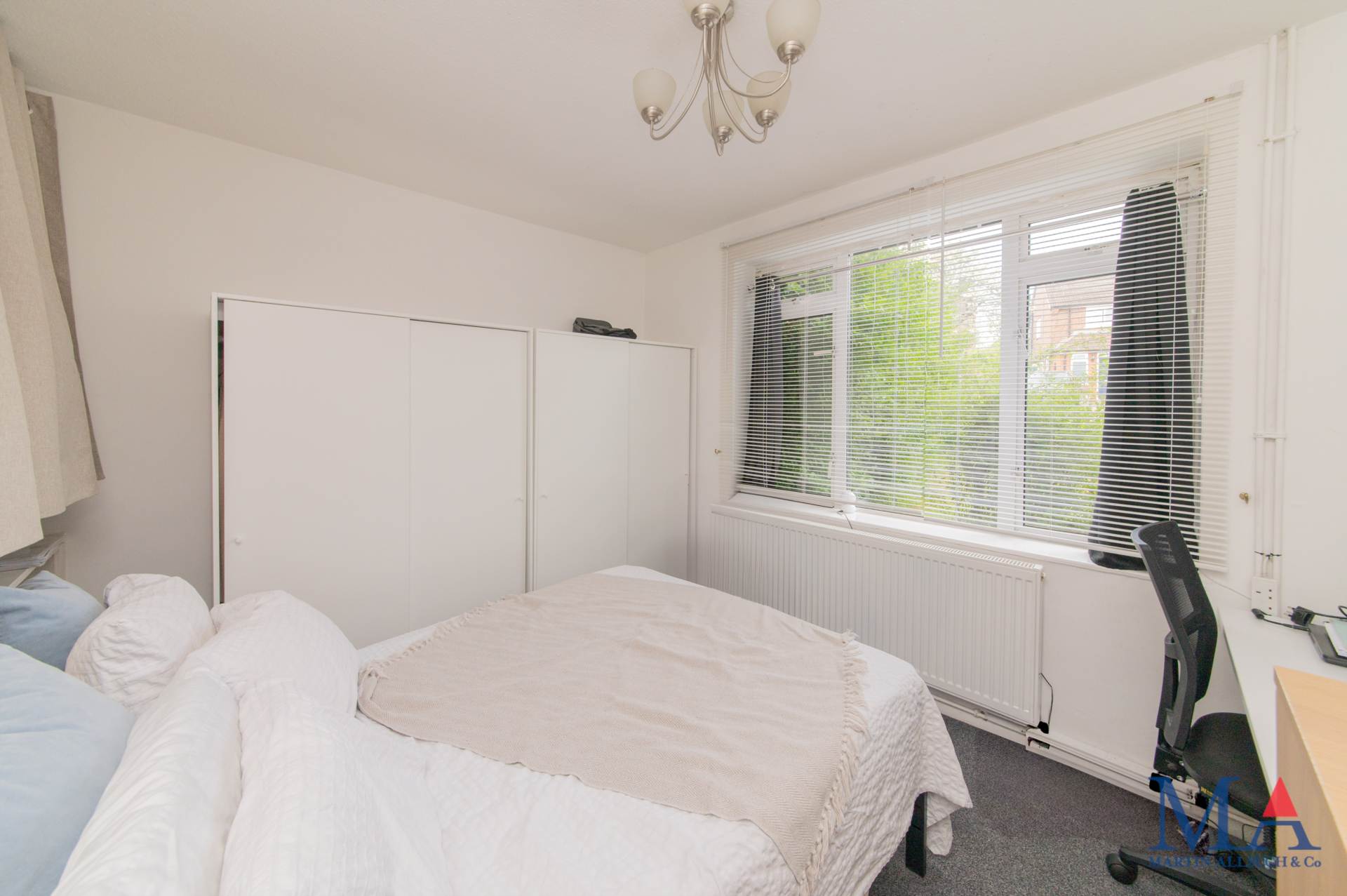Stanborough Avenue, Borehamwood, Image 15