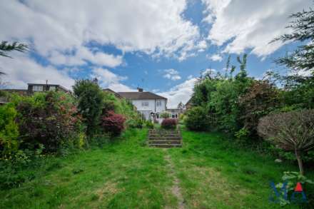 Lullington Garth, Borehamwood, Image 25
