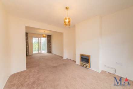 Lullington Garth, Borehamwood, Image 9