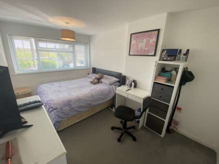 Chandos Road, Borehamwood, Image 10