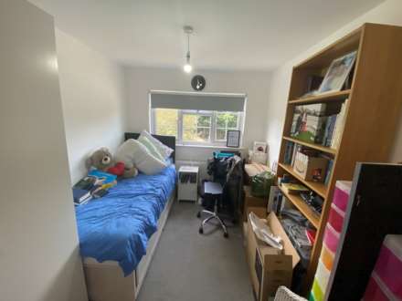 Chandos Road, Borehamwood, Image 11