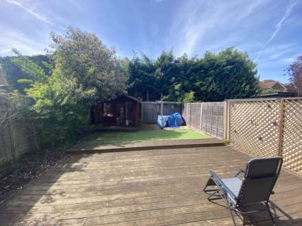 Chandos Road, Borehamwood, Image 13