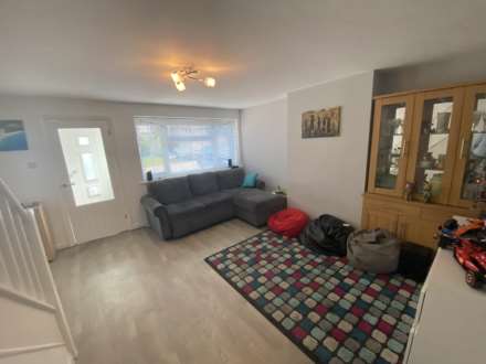 Chandos Road, Borehamwood, Image 3