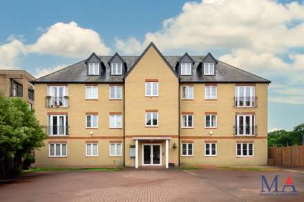 Oakwood House, Borehamwood, Image 1