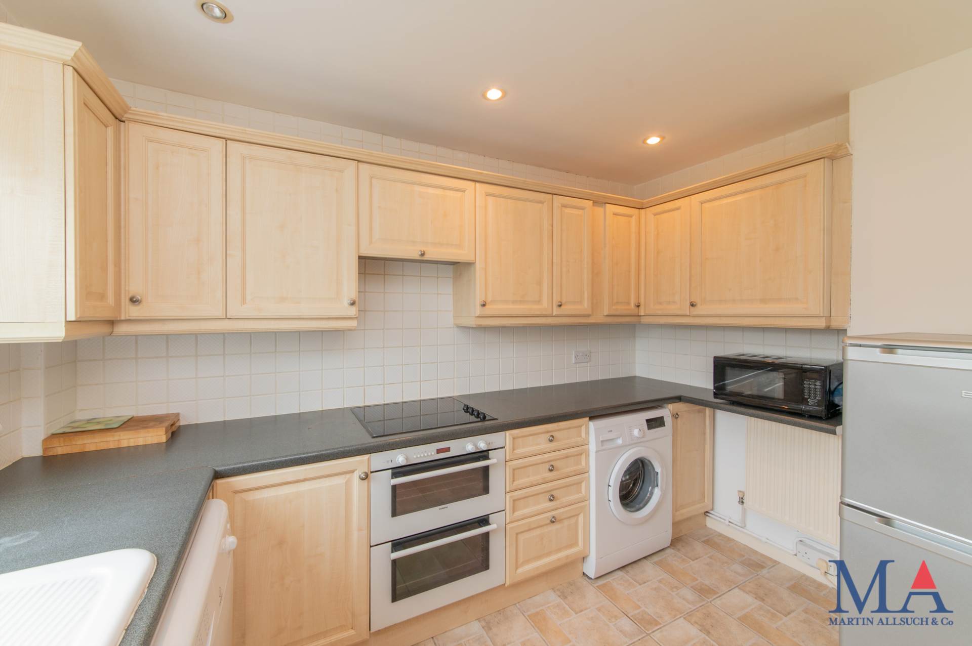 Alcuin Court, Stanmore, Image 5