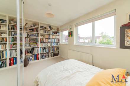 Alcuin Court, Stanmore, Image 10