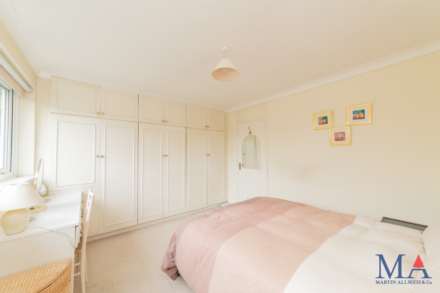 Alcuin Court, Stanmore, Image 12