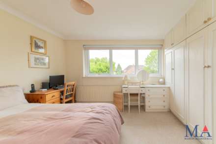 Alcuin Court, Stanmore, Image 13