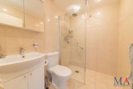 Alcuin Court, Stanmore, Image 15