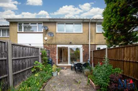 Alcuin Court, Stanmore, Image 18