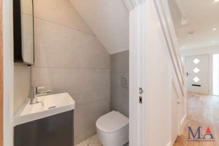 Gibbons Close, Borehamwood, Image 8