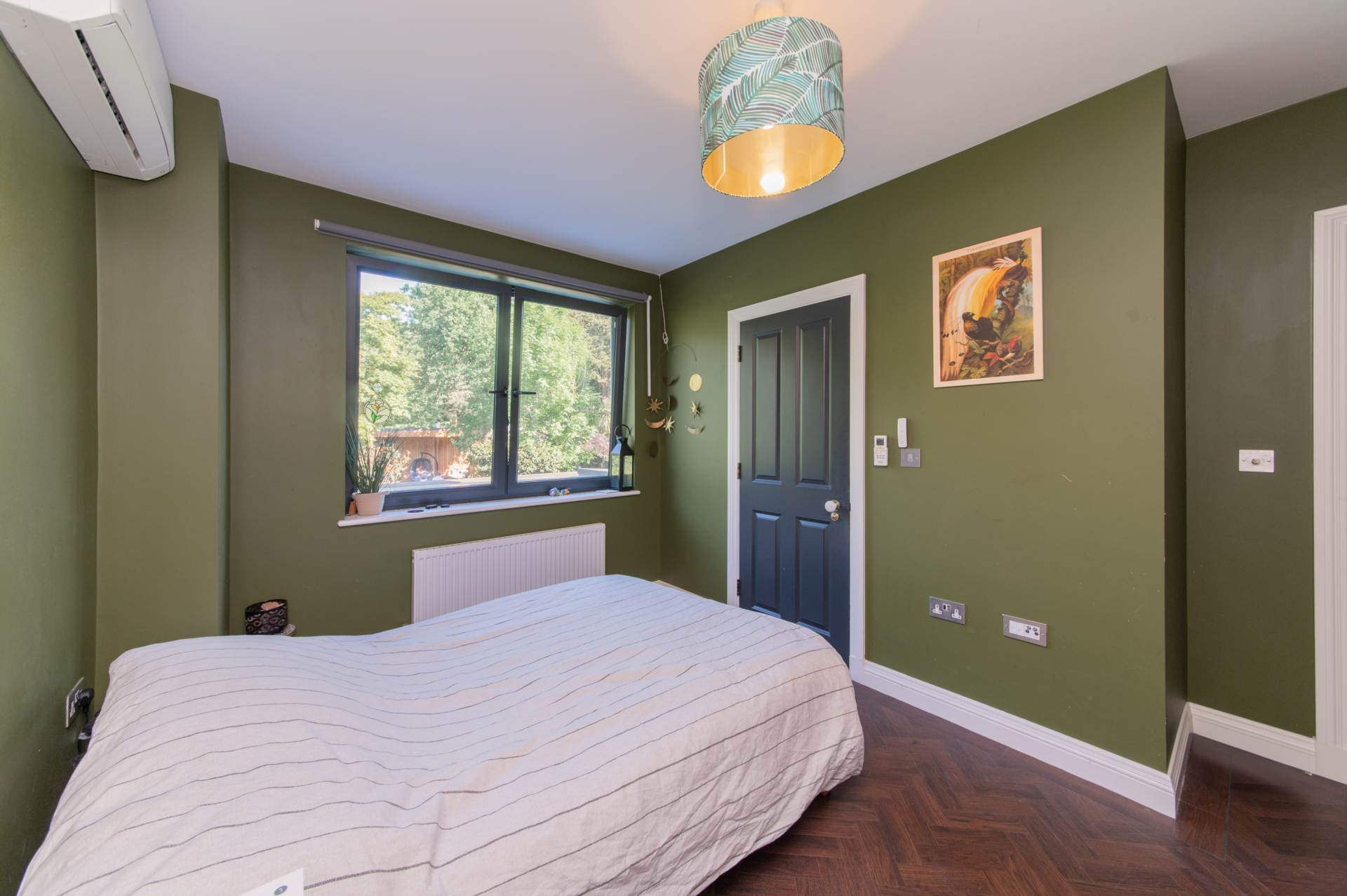 St. Mary's Crescent, London, NW4, Image 19