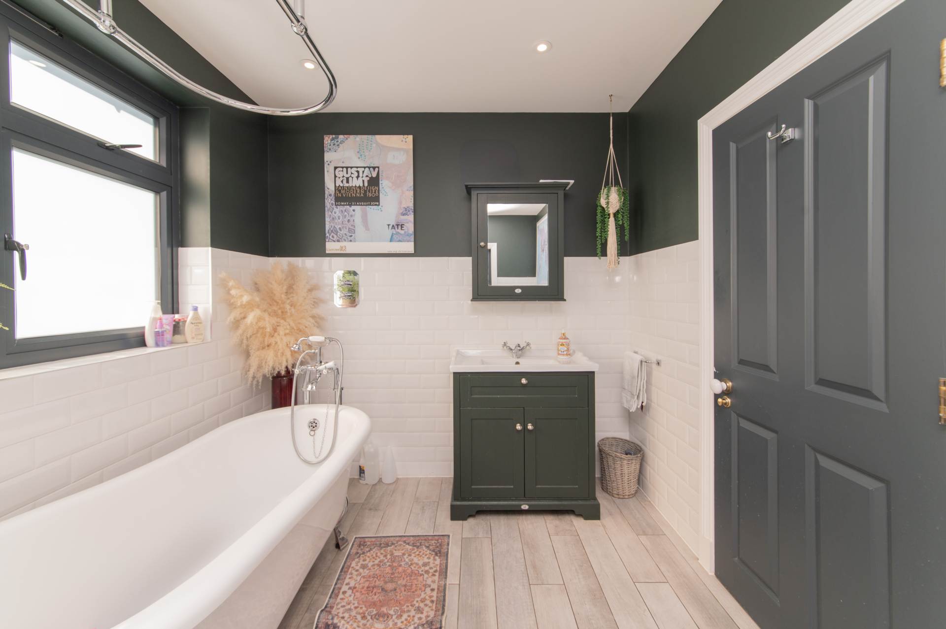 St. Mary's Crescent, London, NW4, Image 20