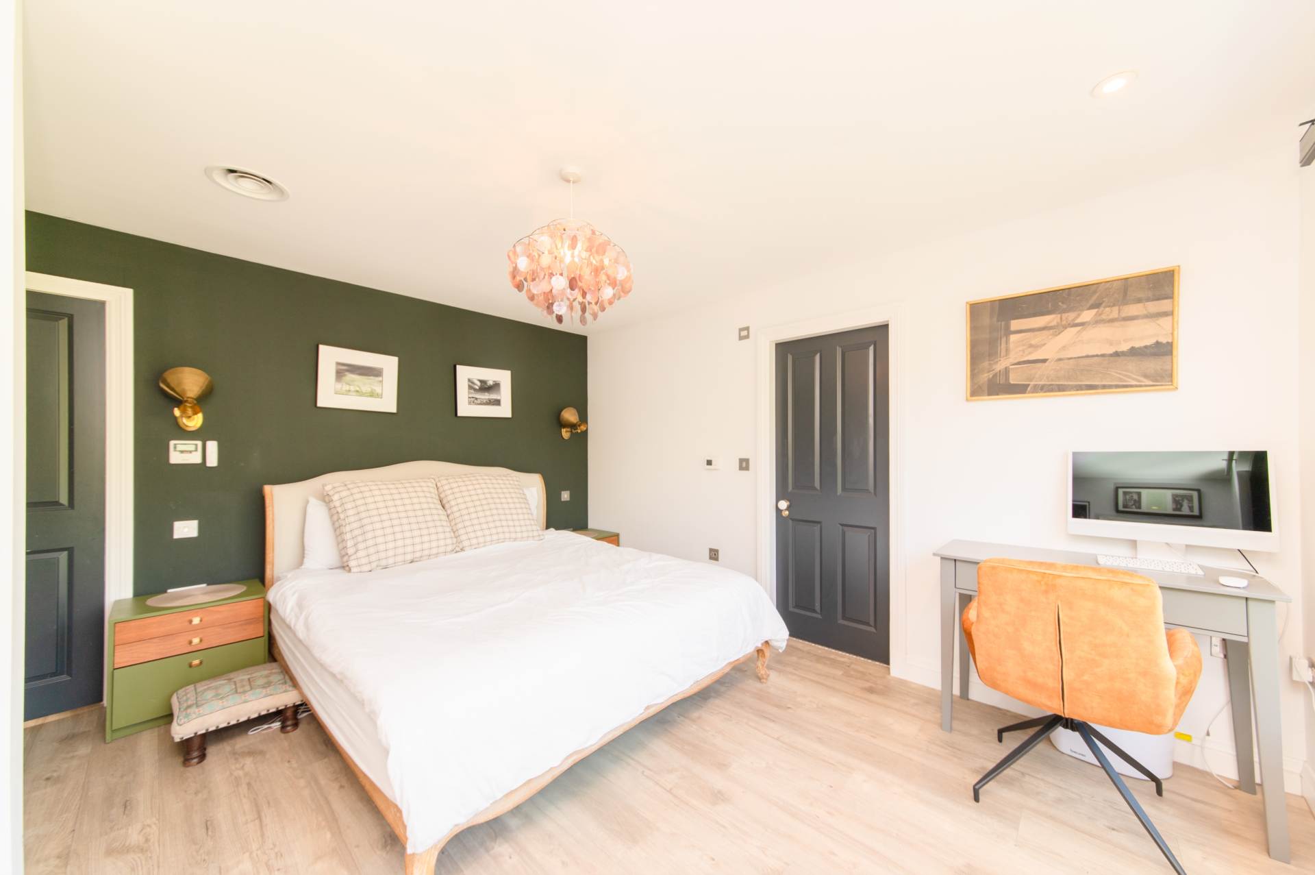 St. Mary's Crescent, London, NW4, Image 26