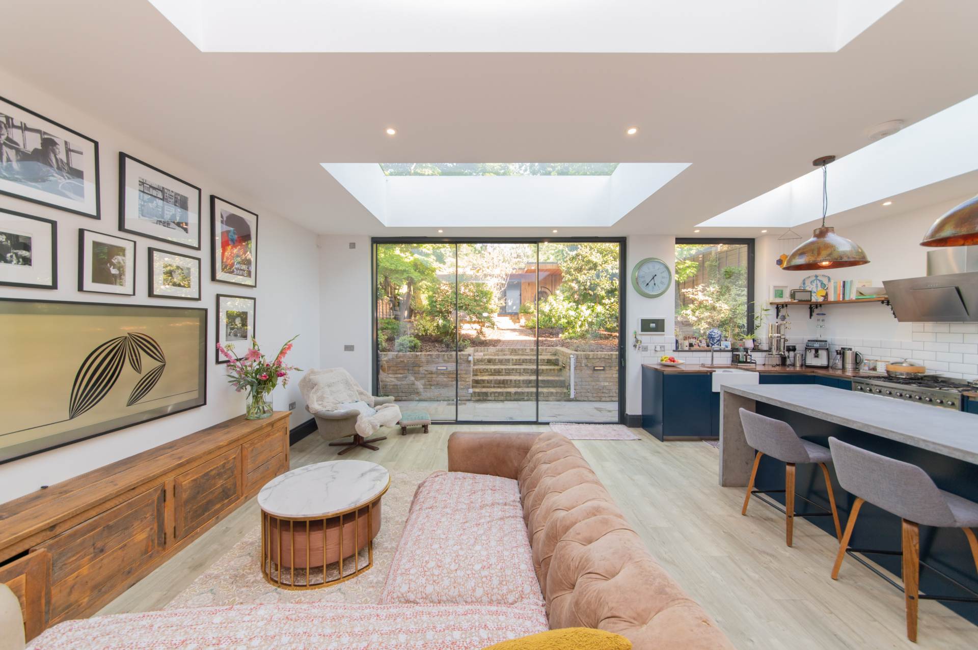 St. Mary's Crescent, London, NW4, Image 9