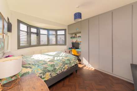 St. Mary's Crescent, London, NW4, Image 14