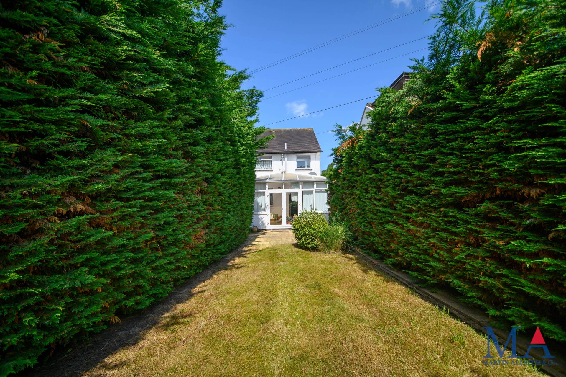 Gateshead Road, Borehamwood, Image 19