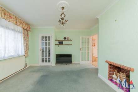 Gateshead Road, Borehamwood, Image 5