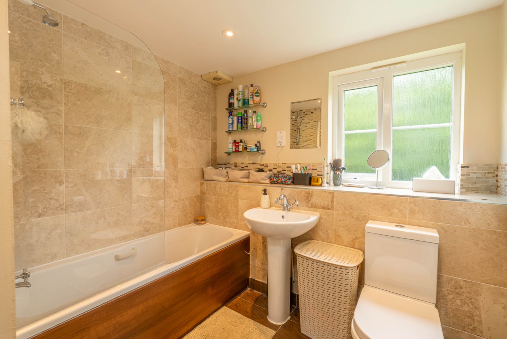 Corfe Close, Borehamwood, Image 8
