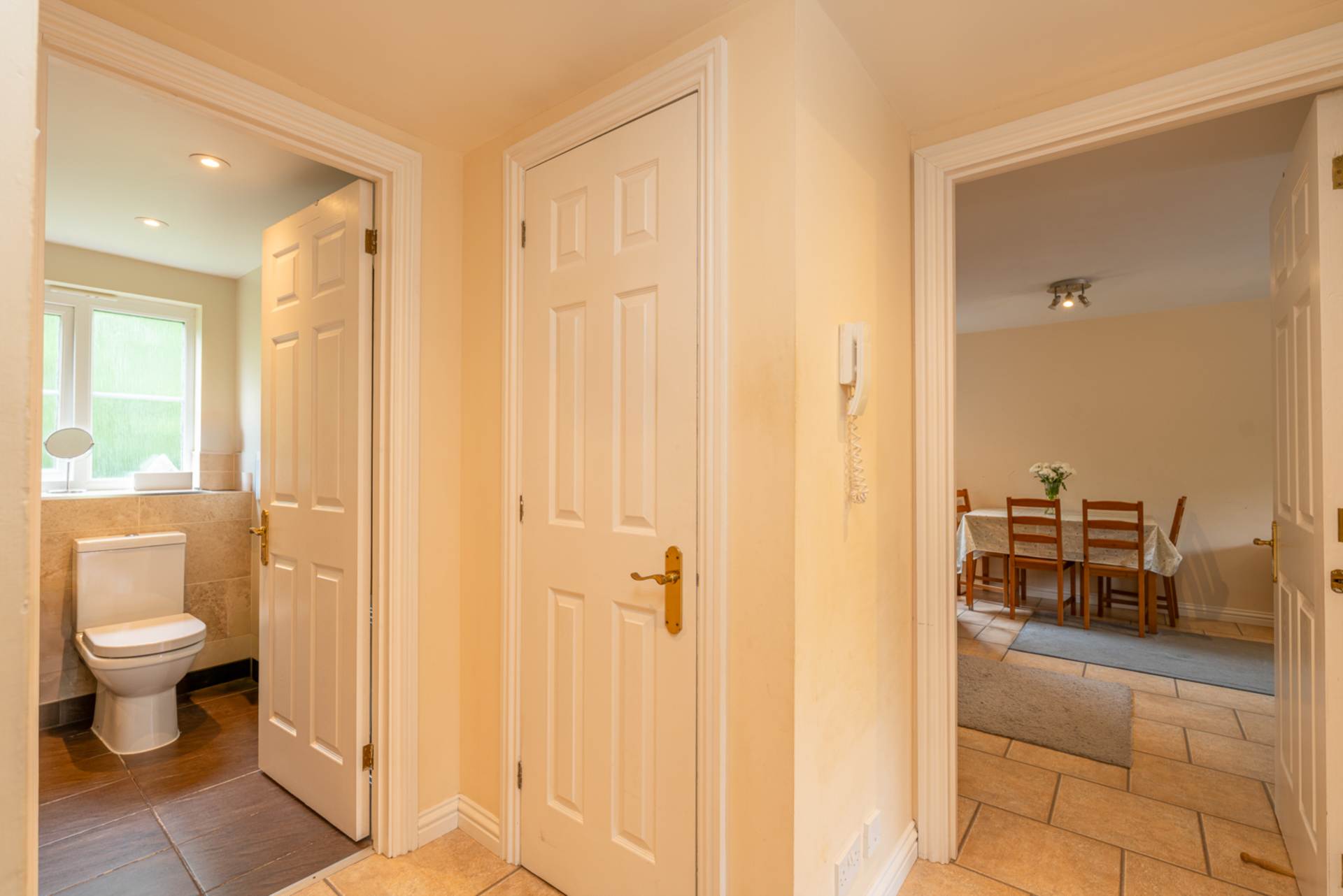 Corfe Close, Borehamwood, Image 9